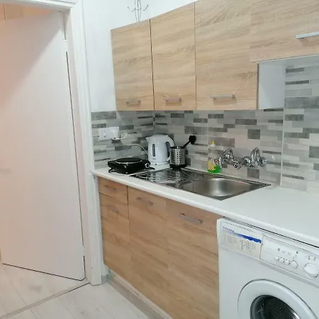 Direct Stadem One Bedroom Appartamento Larnaca