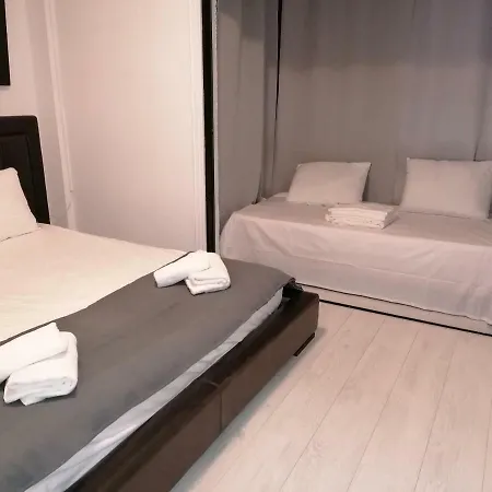 Апартаменты Direct Stadem One Bedroom *